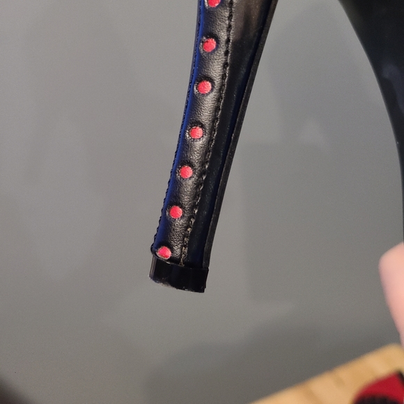 Bordello Tempt-10 size 8.5 - Picture 3 of 10